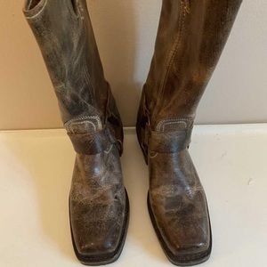 Frye Harness boots. Excellent condition